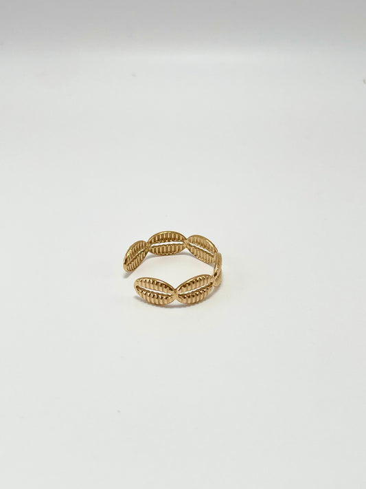 BAGUE  SIVOTY — Eve